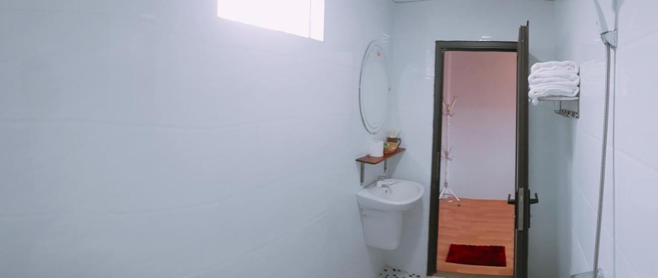 Sunshine Homestay Phong Nha Bagian luar foto